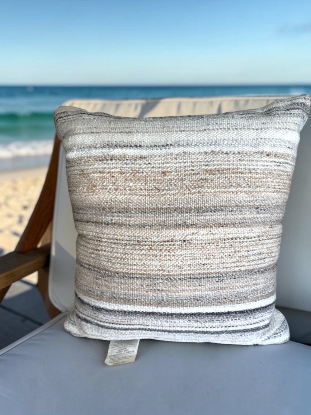 POTTERY BARN Outdoor Talia Pillow 22x22